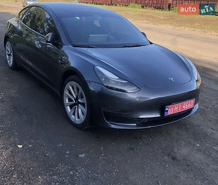 Tesla Model 3