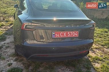 Седан Tesla Model 3 2024 в Рівному