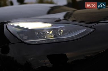Седан Tesla Model 3 2023 в Дрогобыче
