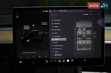 Седан Tesla Model 3 2023 в Дрогобыче