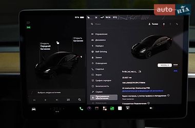 Седан Tesla Model 3 2023 в Дрогобыче