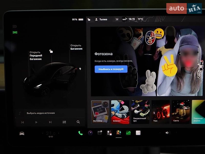 Седан Tesla Model 3 2023 в Дрогобыче