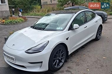 Седан Tesla Model 3 2021 в Вінниці