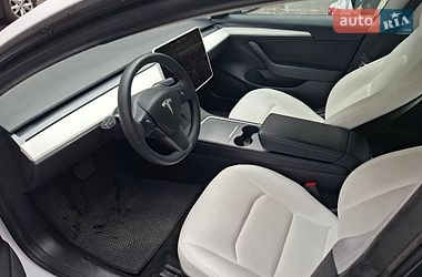 Седан Tesla Model 3 2021 в Вінниці