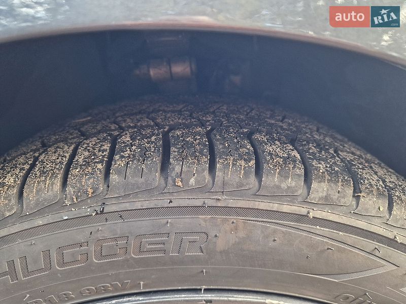 Седан Tesla Model 3 2022 в Киеве
