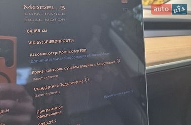 Седан Tesla Model 3 2022 в Киеве