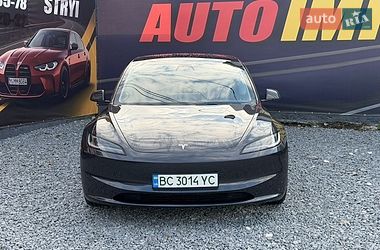 Седан Tesla Model 3 2024 в Стрию фото 3 Седан Tesla Model 3 2024 в Стрию