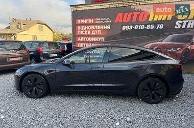 Седан Tesla Model 3 2024 в Стрию фото 4 Седан Tesla Model 3 2024 в Стрию