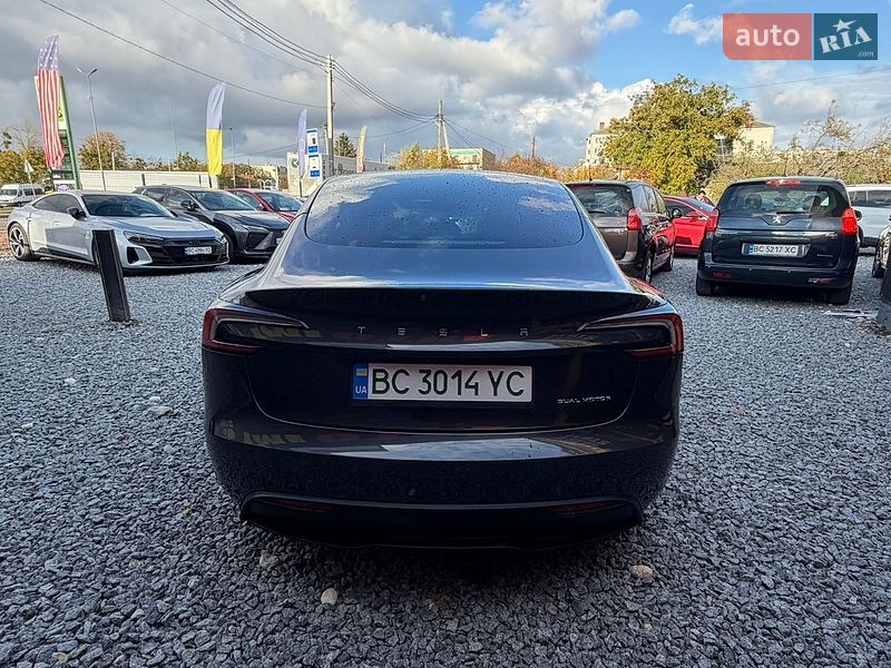 Седан Tesla Model 3 2024 в Стрию фото 6 Седан Tesla Model 3 2024 в Стрию