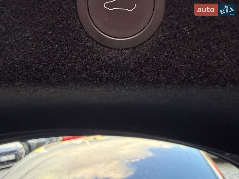 Седан Tesla Model 3 2024 в Стрию фото 15 Седан Tesla Model 3 2024 в Стрию