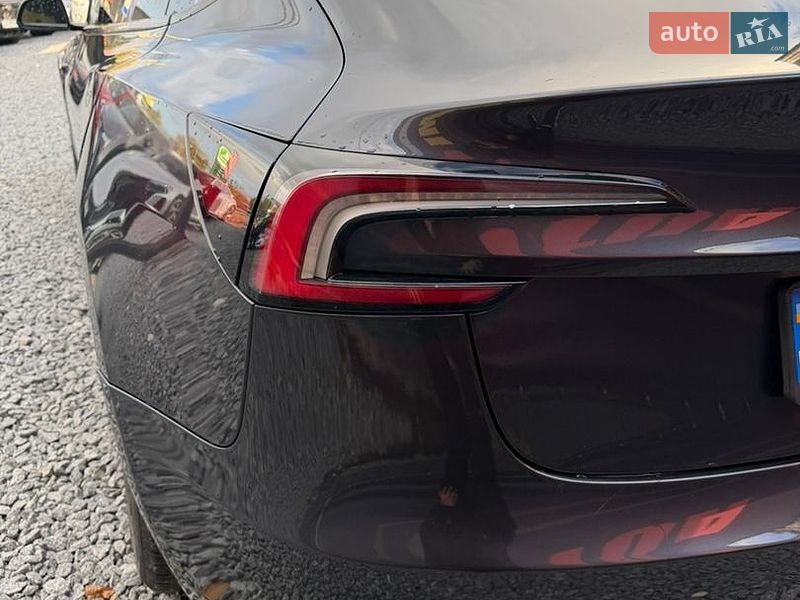 Седан Tesla Model 3 2024 в Стрию фото 13 Седан Tesla Model 3 2024 в Стрию