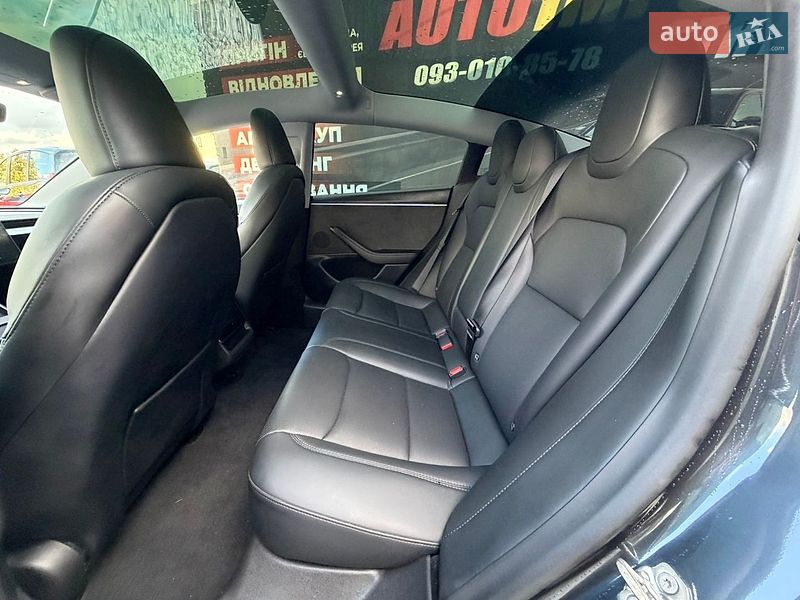 Седан Tesla Model 3 2024 в Стрию фото 17 Седан Tesla Model 3 2024 в Стрию