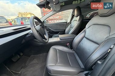 Седан Tesla Model 3 2024 в Стрию фото 16 Седан Tesla Model 3 2024 в Стрию