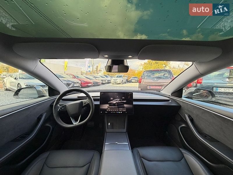 Седан Tesla Model 3 2024 в Стрию фото 22 Седан Tesla Model 3 2024 в Стрию