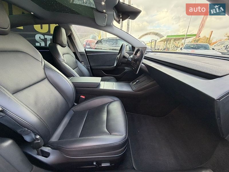 Седан Tesla Model 3 2024 в Стрию фото 24 Седан Tesla Model 3 2024 в Стрию