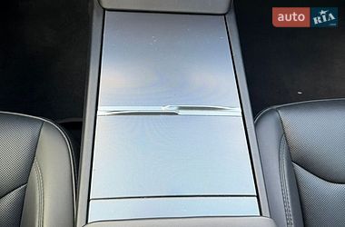 Седан Tesla Model 3 2024 в Стрию фото 28 Седан Tesla Model 3 2024 в Стрию
