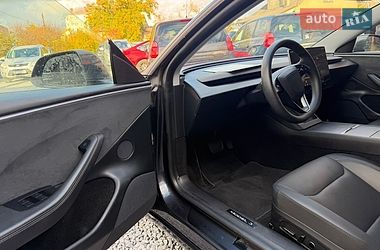 Седан Tesla Model 3 2024 в Стрию фото 25 Седан Tesla Model 3 2024 в Стрию