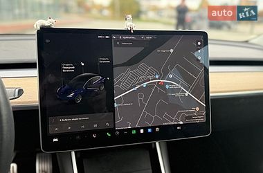 Седан Tesla Model 3 2020 в Ивано-Франковске