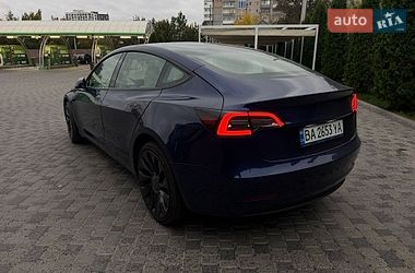 Седан Tesla Model 3 2023 в Кропивницком