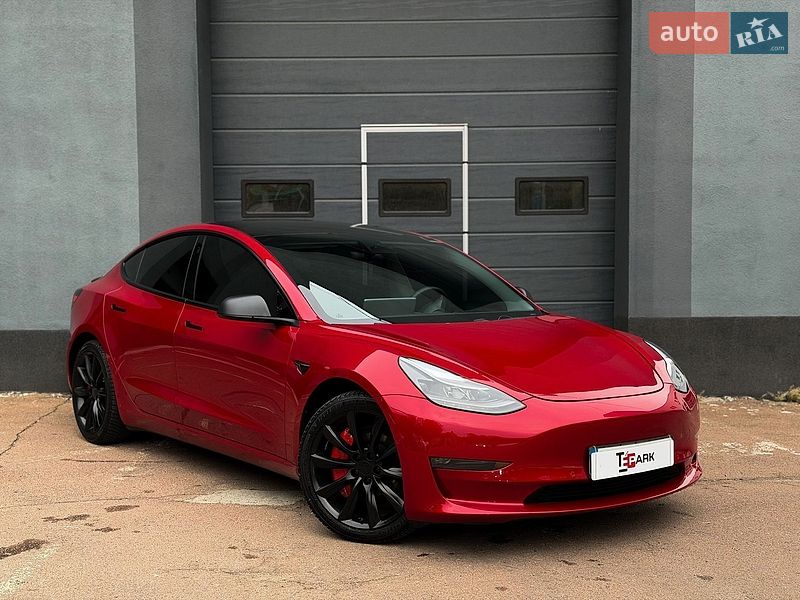 Tesla Model 3 2021