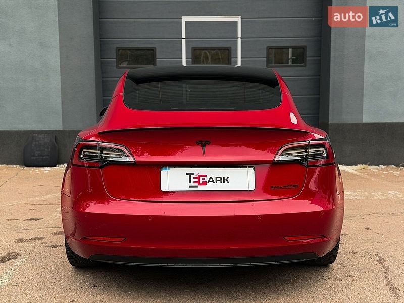 Седан Tesla Model 3 2021 в Киеве фото 9 Седан Tesla Model 3 2021 в Киеве