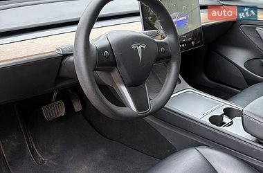 Седан Tesla Model 3 2022 в Сокале