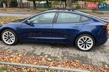 Седан Tesla Model 3 2022 в Сокалі