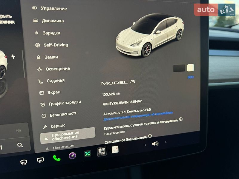 Седан Tesla Model 3 2022 в Львове
