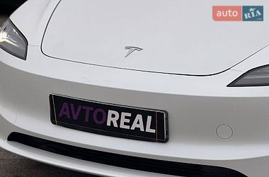 Седан Tesla Model 3 2025 в Кривому Розі фото 6 Седан Tesla Model 3 2025 в Кривому Розі