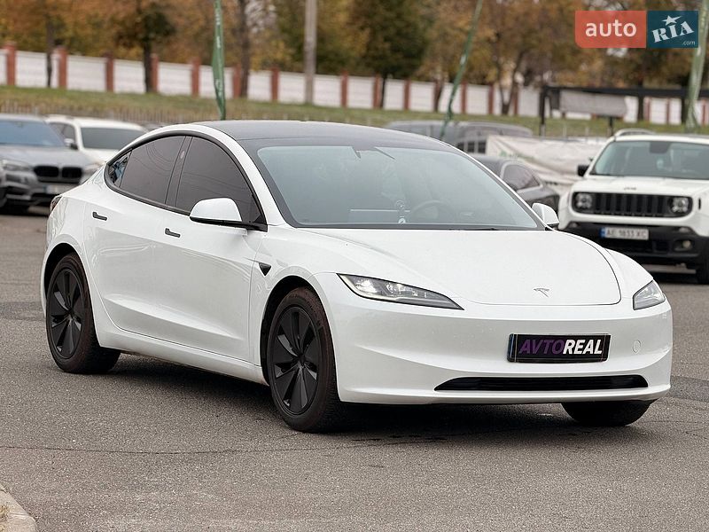 Седан Tesla Model 3 2025 в Кривому Розі фото 12 Седан Tesla Model 3 2025 в Кривому Розі