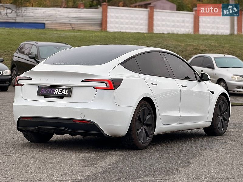 Седан Tesla Model 3 2025 в Кривому Розі фото 21 Седан Tesla Model 3 2025 в Кривому Розі