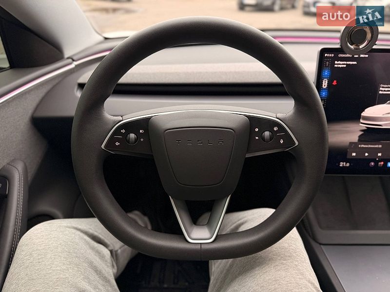 Седан Tesla Model 3 2025 в Кривому Розі фото 64 Седан Tesla Model 3 2025 в Кривому Розі