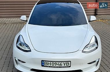Седан Tesla Model 3 2021 в Одесі