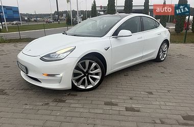 tesla model-3 2018 в Львів від про продавця Юра Андрійович Іванишин tesla model-3 2018 в Львів від професійного продавця Юра Андрійович Іванишин