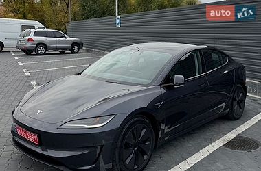 Седан Tesla Model 3 2024 в Каменец-Подольском