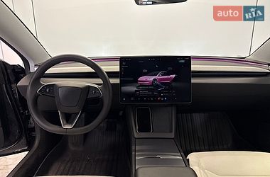 Седан Tesla Model 3 2024 в Одессе