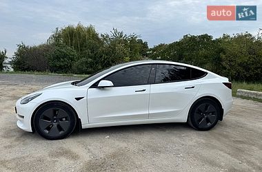 Седан Tesla Model 3 2021 в Днепре