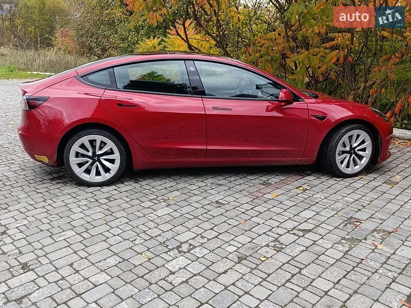 Седан Tesla Model 3 2022 в Калуше фото 3 Седан Tesla Model 3 2022 в Калуше