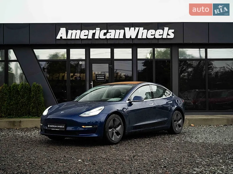 Tesla Model 3