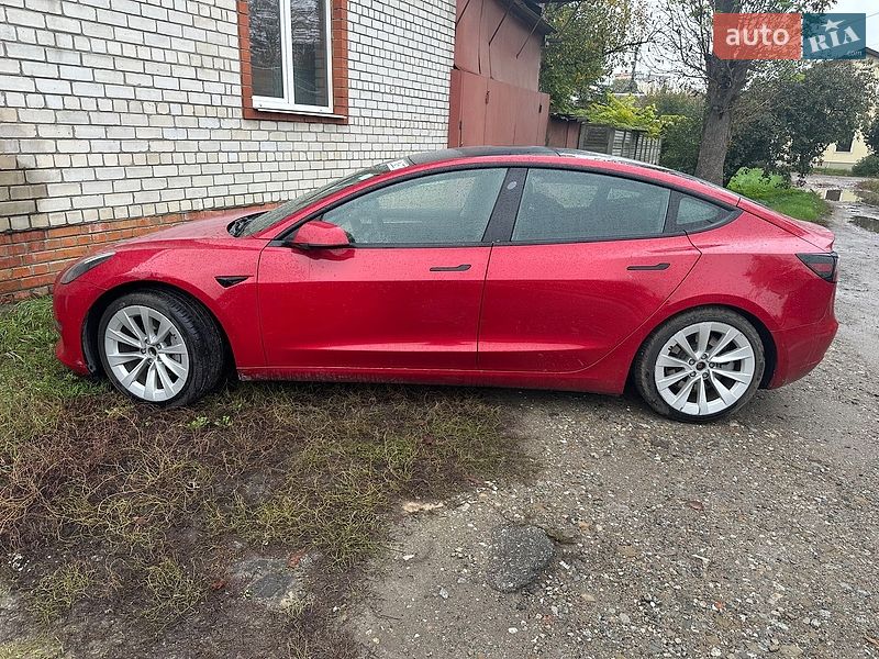 Седан Tesla Model 3 2022 в Харькове