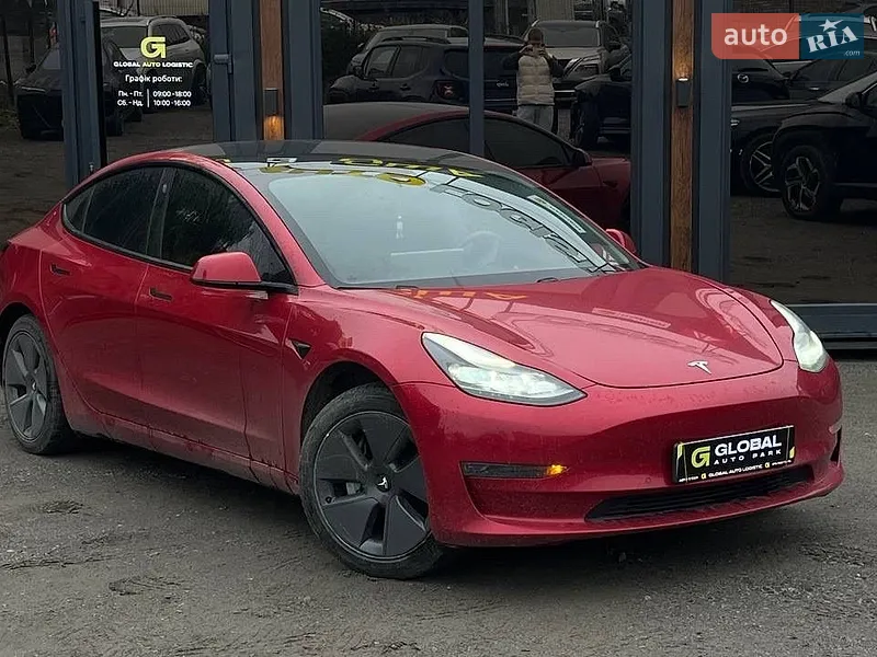 Tesla Model 3