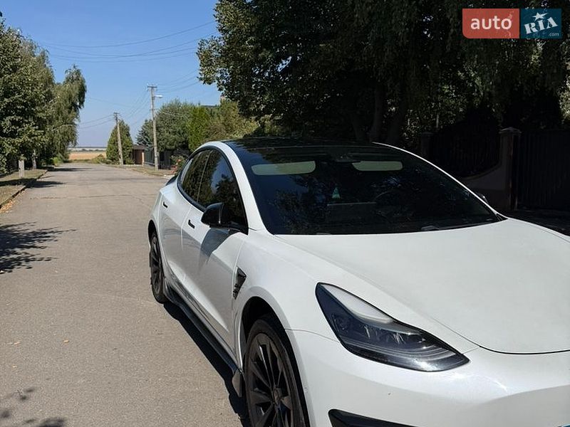 Седан Tesla Model 3 2021 в Запоріжжі фото 6 Седан Tesla Model 3 2021 в Запоріжжі