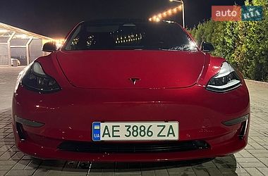 Седан Tesla Model 3 2022 в Дніпрі