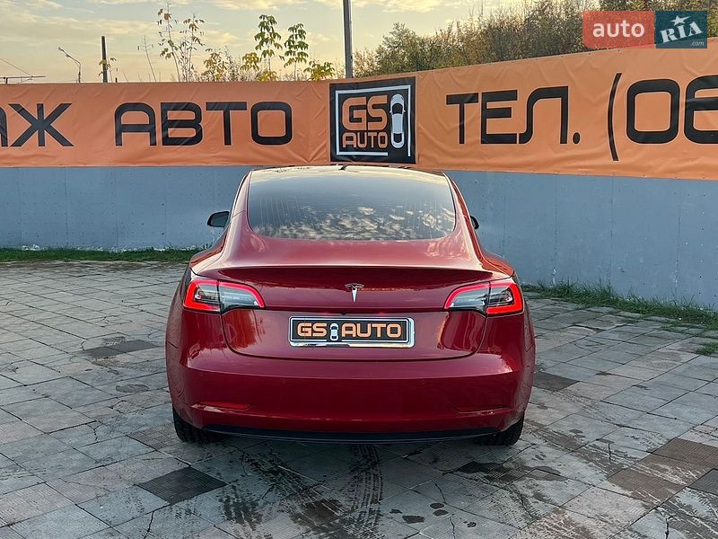 Седан Tesla Model 3 2018 в Харькове