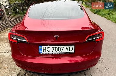 Седан Tesla Model 3 2019 в Трускавце