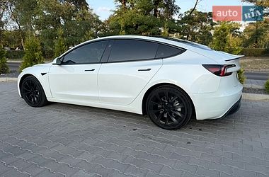 Седан Tesla Model 3 2024 в Николаеве