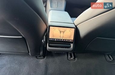 Седан Tesla Model 3 2024 в Николаеве