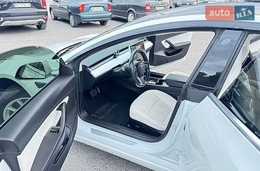 Седан Tesla Model 3 2018 в Днепре