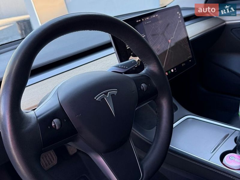 Седан Tesla Model 3 2021 в Києві