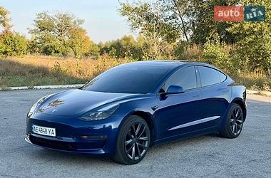 Седан Tesla Model 3 2019 в Днепре